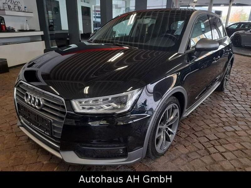 Schwarz Gebraucht 2016 Audi A1 Sportback Sport Kleinwagen | 13.850 € (Fairer Preis) - Bild 1/3