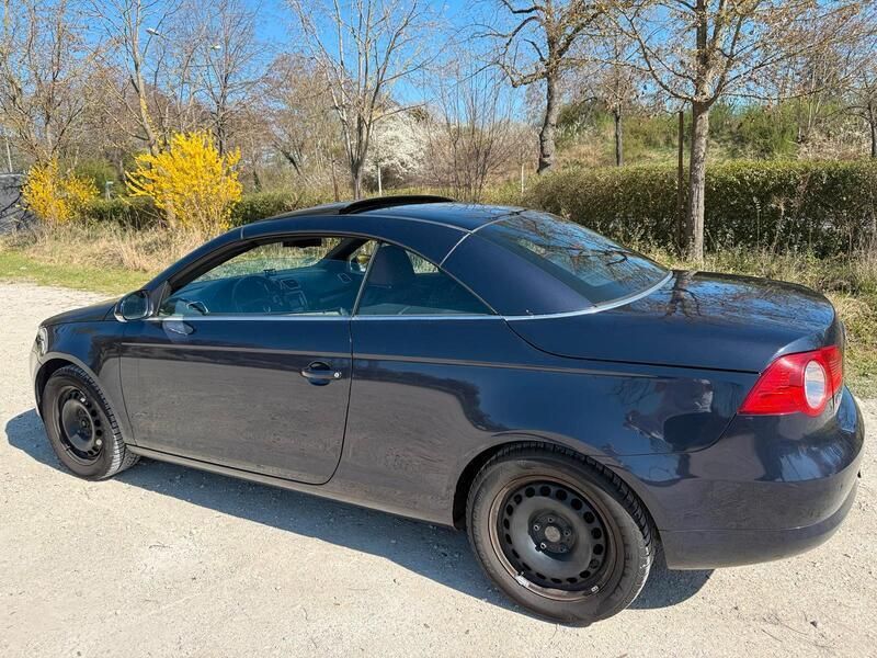 Blau Gebraucht 2007 VW Eos Cabrio | 2.500 € (Guter Preis) - Bild 1/4