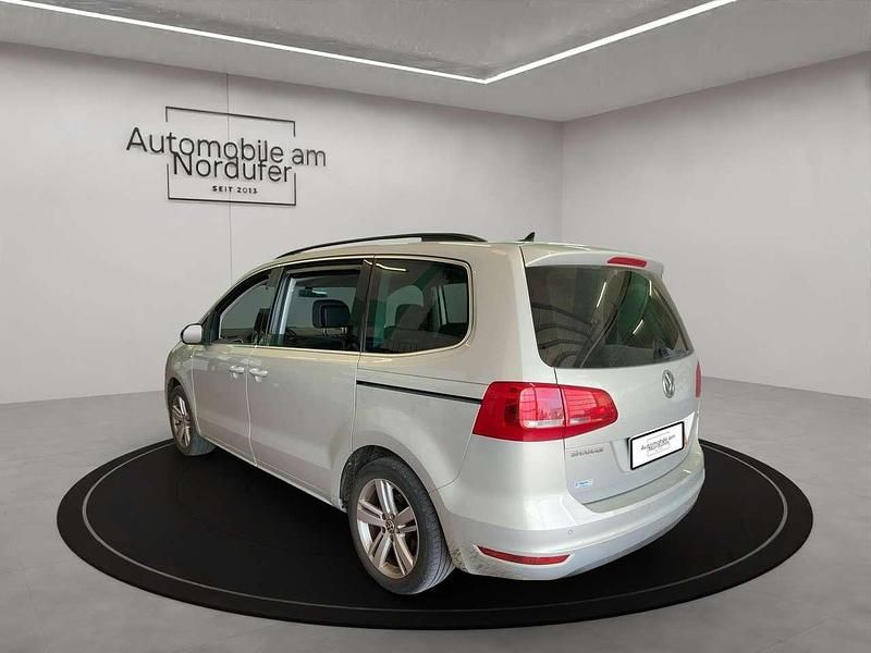 Gebraucht VW Sharan Match 150 PS (110 kW) 2013 Silver leaf metallic Van / Kleinbus