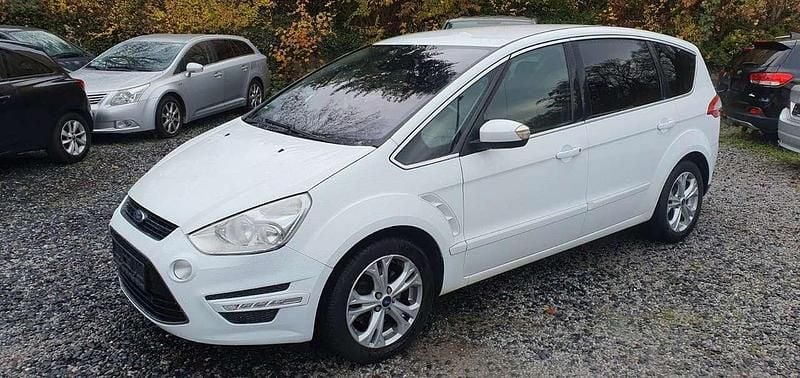 Gebraucht Ford S-MAX Titanium 200 PS (147 kW) 2012 Frostweiß Van / Kleinbus