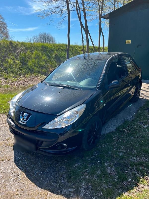 Gebraucht Peugeot 206+ 60 PS (44 kW) 2009 Schwarz Kleinwagen
