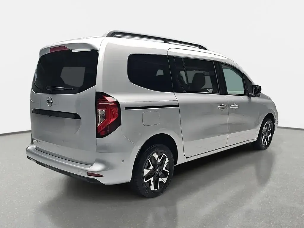 Neu Nissan Townstar Tekna 131 PS (96 kW) 2026 Highland grey metallic Kombi