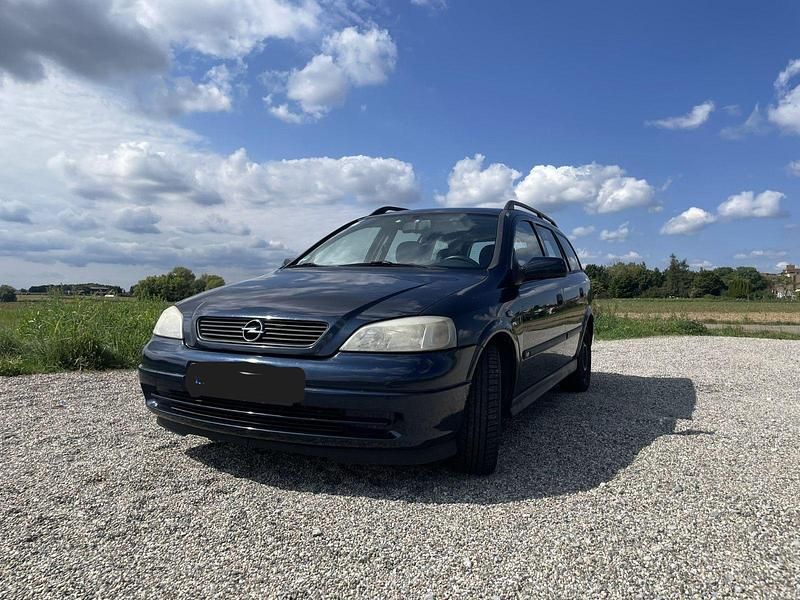 Blau Gebraucht 2002 Opel Astra Elegance Kombi | 1.200 € (Guter Preis) - Bild 1/4