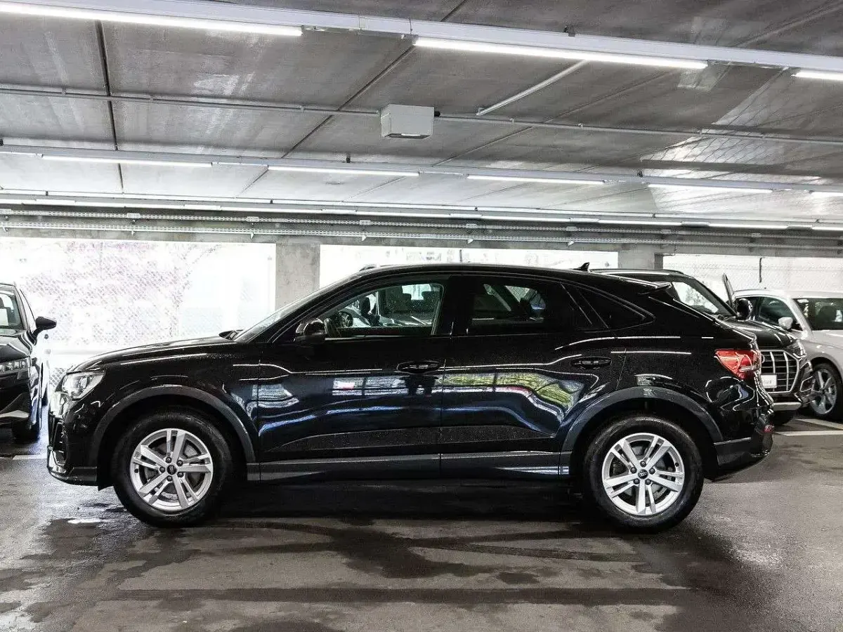 Gebraucht Audi Q3 150 PS (110 kW) 2024 Mythosschwarz metallic SUV