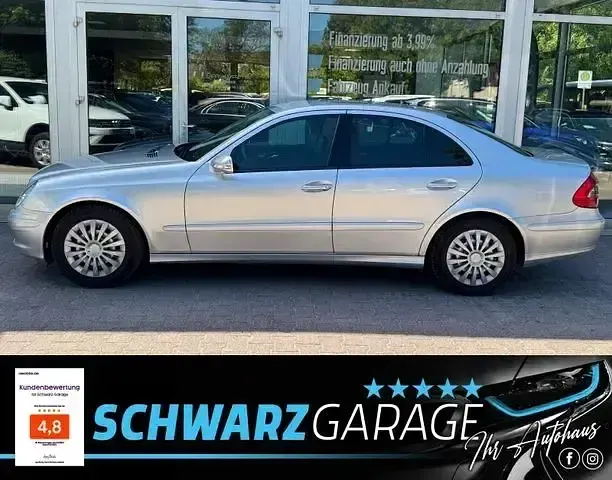 Gebraucht Mercedes E200 184 PS (135 kW) 2008 Silber Limousine