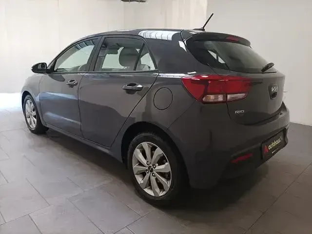 Gebraucht Kia Rio Vision 101 PS (74 kW) 2023 Grau Kleinwagen