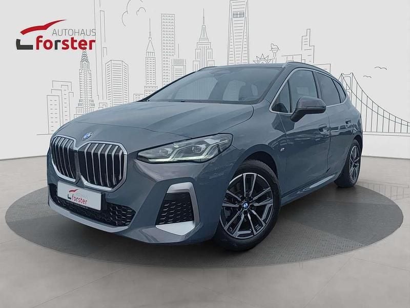 Sparkling kupfergrau Gebraucht 2023 BMW 218 M Sport Van / Kleinbus | 30.990 € (Fairer Preis) - Bild 1/4
