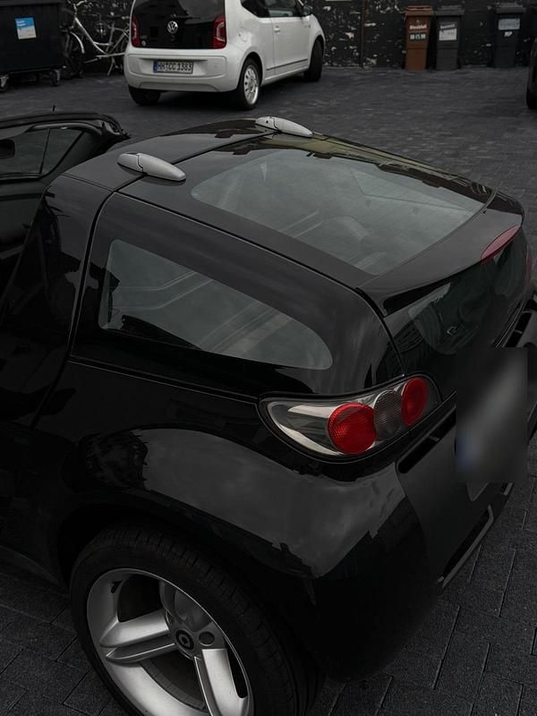 Schwarz Gebraucht 2006 Smart Roadster Cabrio | 5.990 € (Fairer Preis) - Bild 1/4
