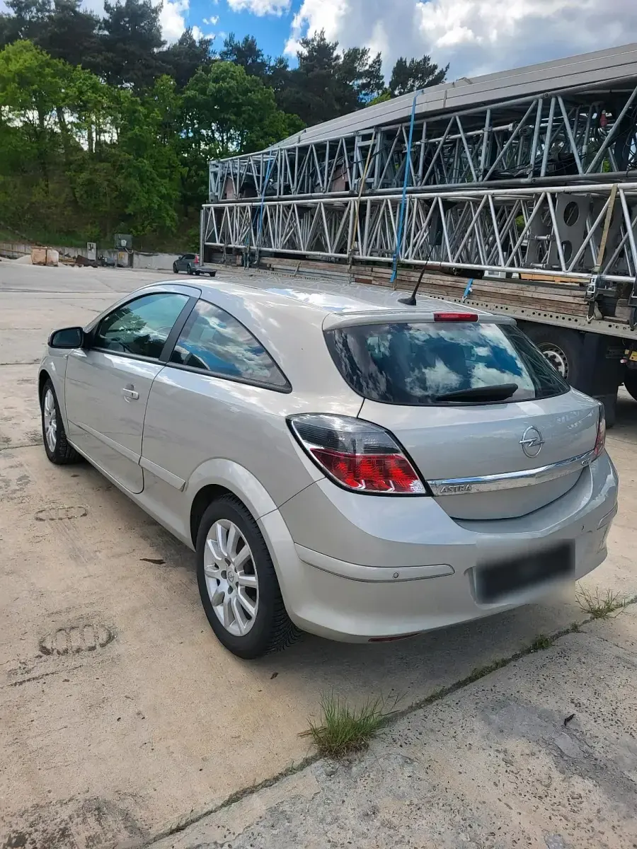 Gebraucht Opel Astra GTC 150 PS (110 kW) 2006 Grau Coupé