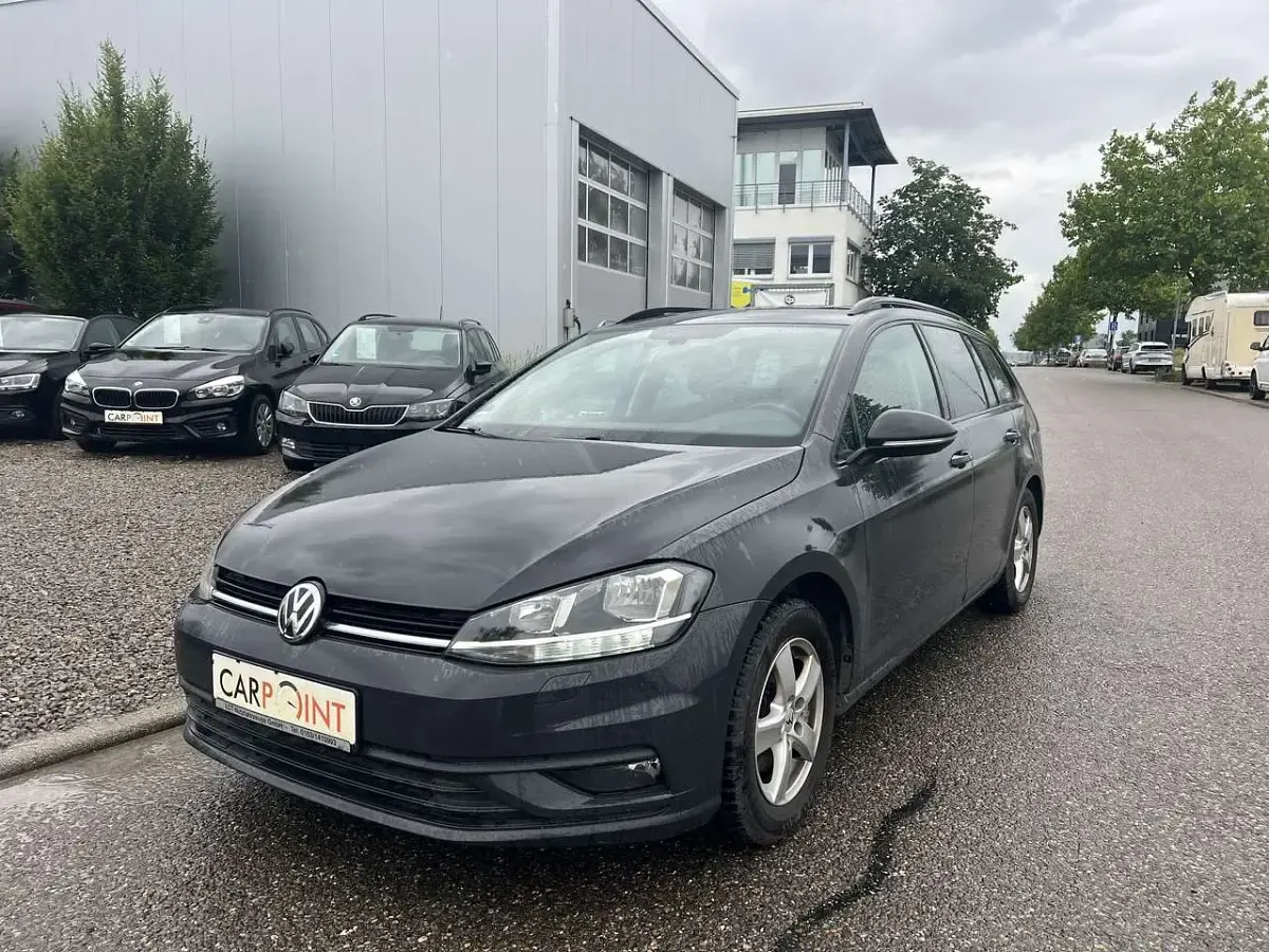 Gebraucht VW Golf VII 116 PS (85 kW) 2018 Grau Kombi