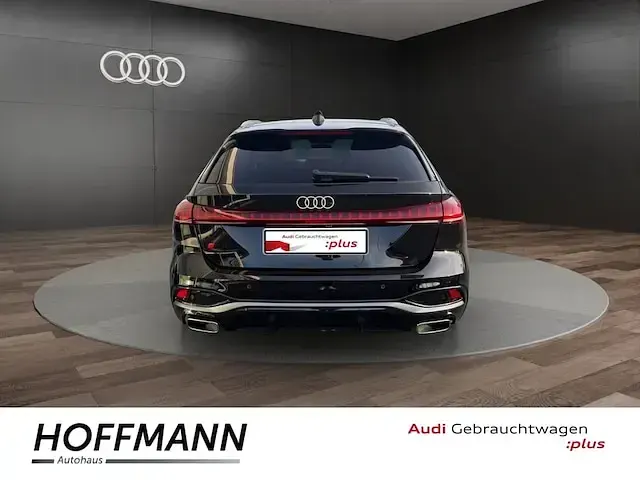Gebraucht Audi A5 S-Line 204 PS (150 kW) 2025 Schwarz Kombi
