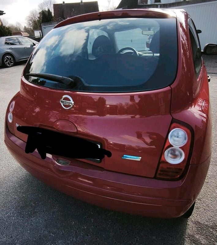 Gebraucht Nissan Micra 65 PS (47 kW) 2009 Rot Kleinwagen