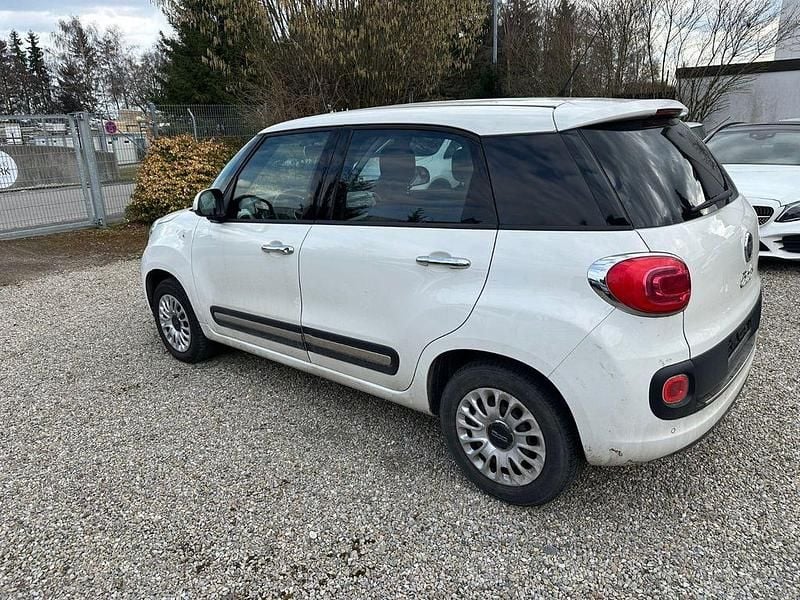 Gebraucht Fiat 500L Pop Star 105 PS (77 kW) 2013 Weiß Van / Kleinbus
