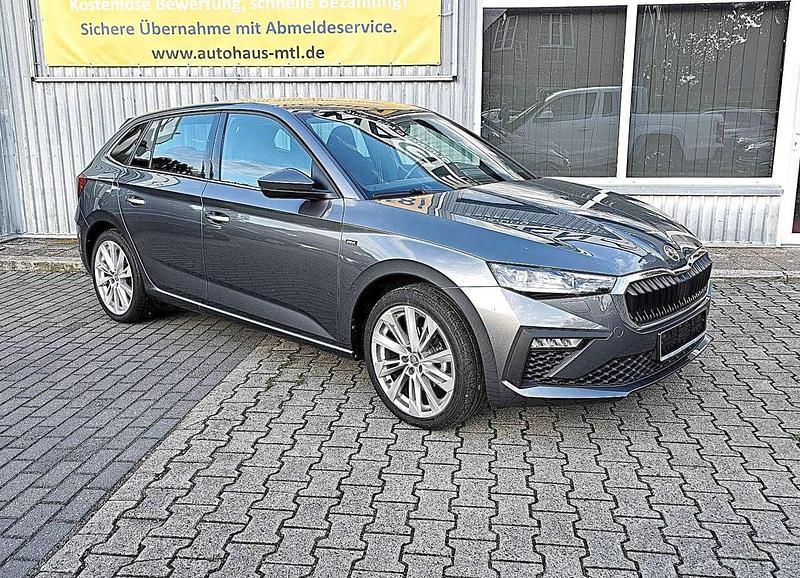 Grau Gebraucht 2024 Skoda Scala Kleinwagen | 23.990 € (Etwas zu teuer) - Bild 1/4