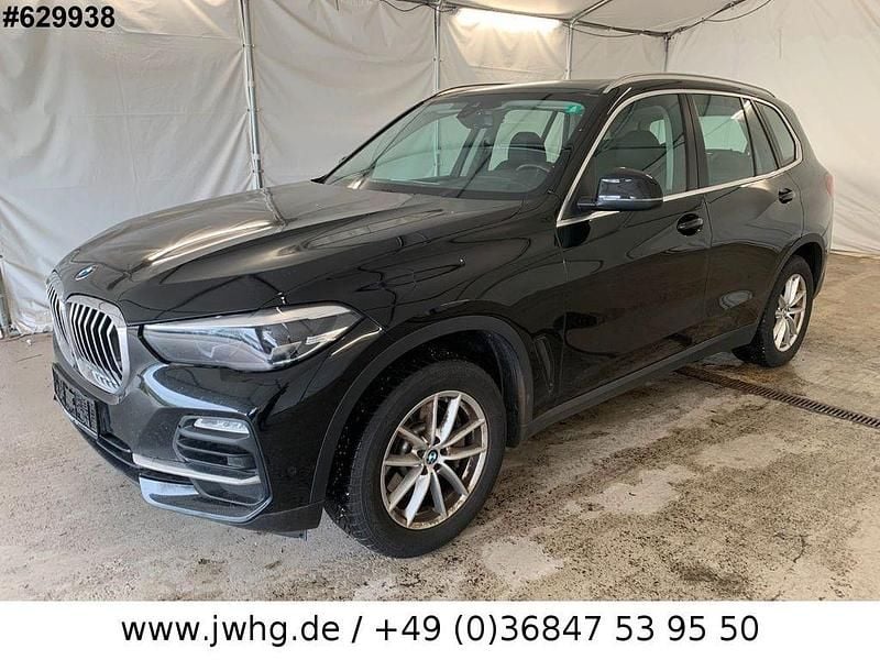 Schwarz Gebraucht 2020 BMW X5 Sport Line SUV | 34.490 € (Guter Preis) - Bild 1/4