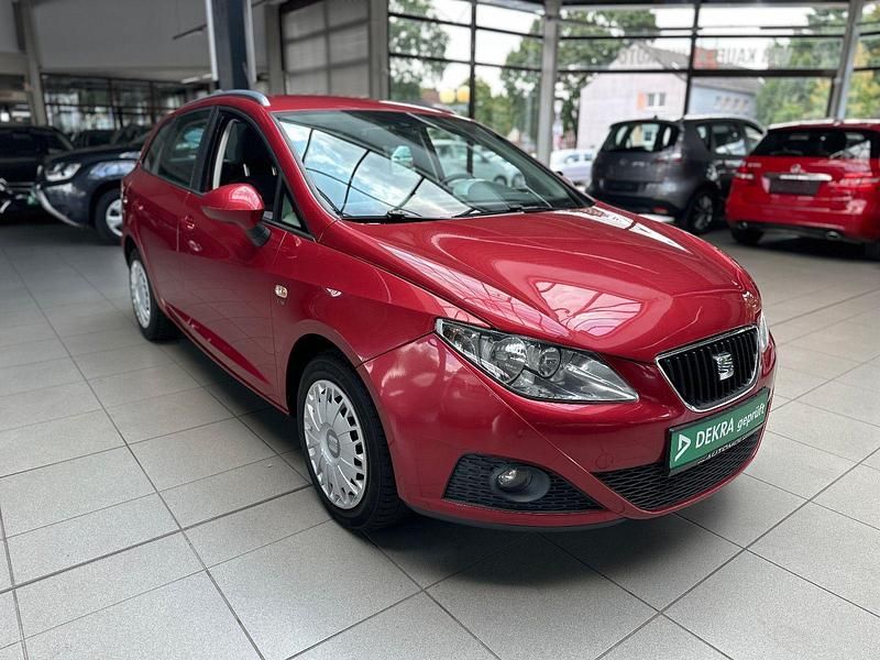 Rot Gebraucht 2012 Seat Ibiza ST Style Kombi | 5.890 € (Fairer Preis) - Bild 1/4