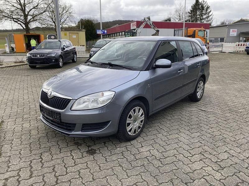 Gebraucht Skoda Fabia Ambition 105 PS (77 kW) 2013 Grau Kombi