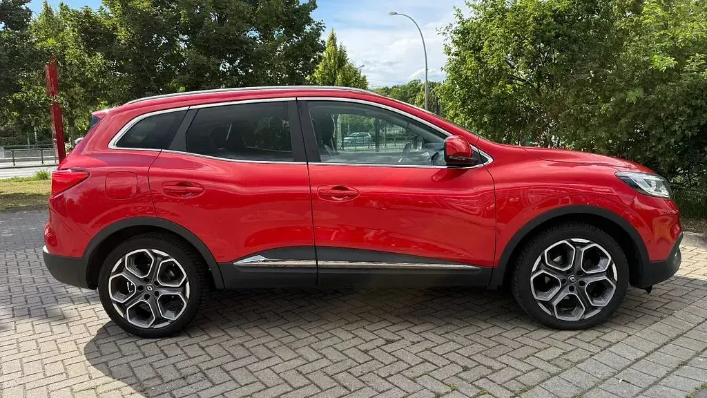 Gebraucht Renault Kadjar Collection 131 PS (96 kW) 2018 Rot SUV