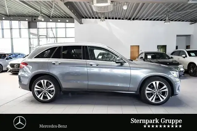 Gebraucht Mercedes GLC350 258 PS (189 kW) 2019 Grau SUV