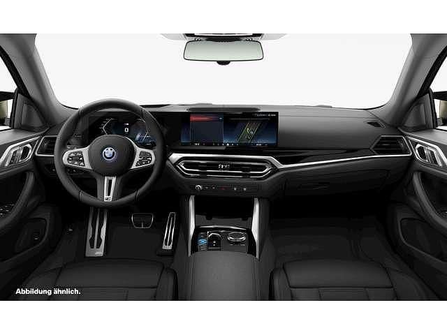 Gebraucht BMW i4 Performance 400 kW (544 PS) 2023 Bmw individual tansanitblau Limousine