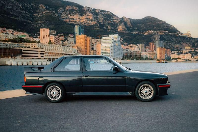 Gebraucht BMW M3 200 PS (147 kW) 1987 Schwarz