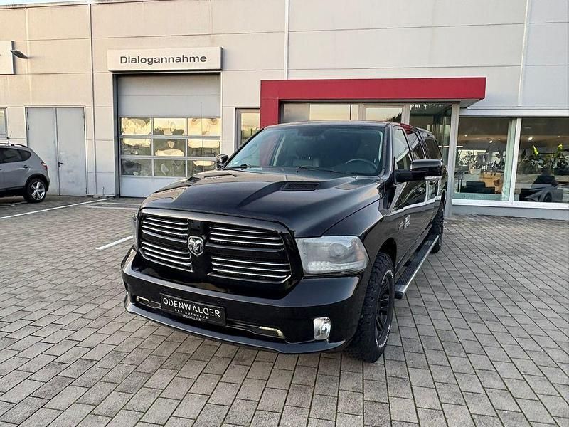 Schwarz Gebraucht 2015 Dodge Ram Abholung | 41.888 € - Bild 1/4