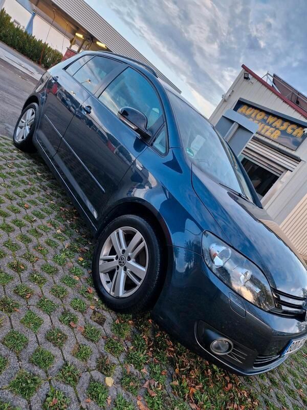 Blau Gebraucht 2013 VW Golf VII Limousine | 7.800 € (Fairer Preis) - Bild 1/4