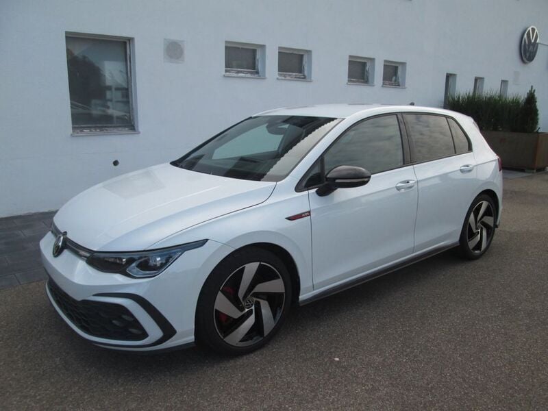 Pure white Gebraucht 2022 VW Golf VIII GTI Limousine | 27.990 € (Guter Preis) - Bild 1/4