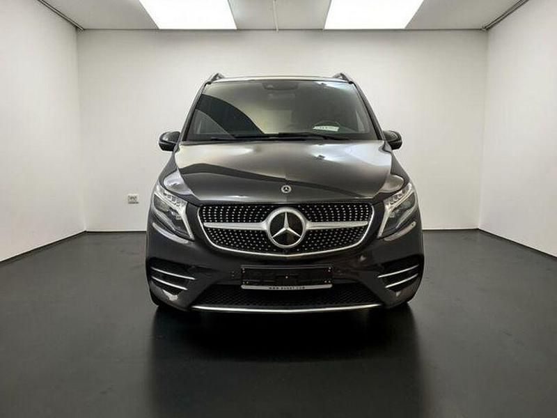Gebraucht Mercedes V300 AMG line 237 PS (174 kW) 2022 Graphitgrau Van / Kleinbus