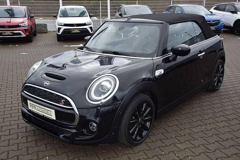 Gebraucht Mini Cooper S 192 PS (141 kW) 2019 Schwarz Kleinwagen