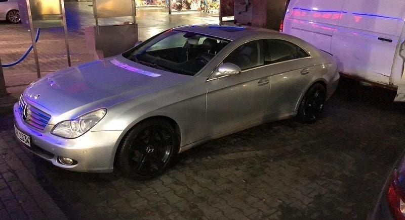 Gebraucht Mercedes CLS350 272 PS (200 kW) 2004 Silber Limousine