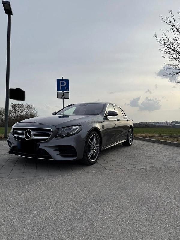 Gebraucht Mercedes E400 340 PS (250 kW) 2019 Grau Limousine