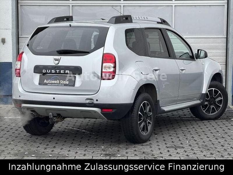 Gebraucht Dacia Duster Black Shadow 125 PS (91 kW) 2017 Silber SUV
