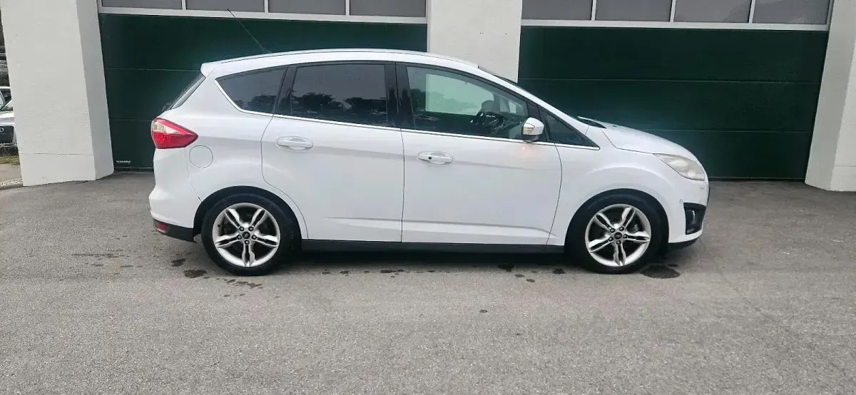 Gebraucht Ford C-MAX 163 PS (119 kW) 2013 Weiß Van / Kleinbus