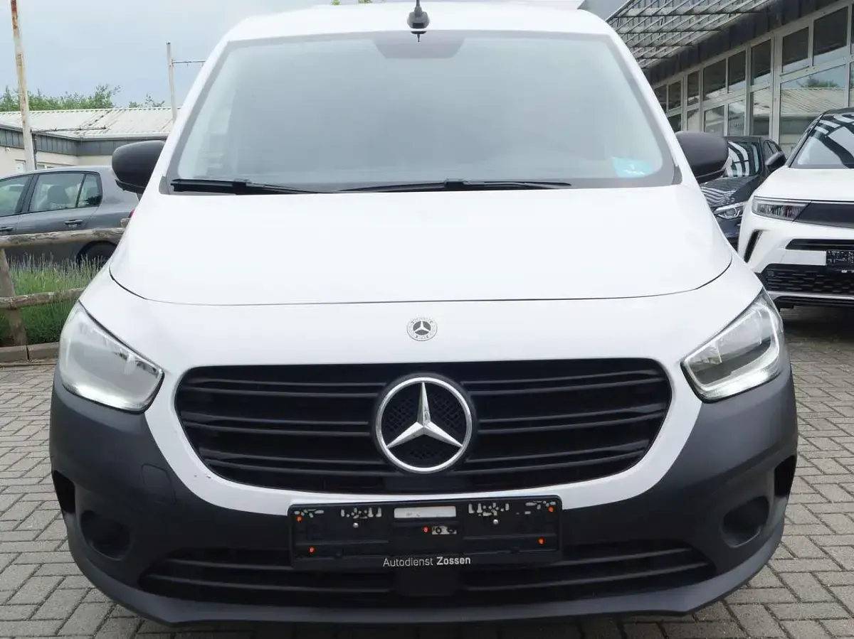 Gebraucht Mercedes Citan 108 75 PS (55 kW) 2021 Arktikweiss Van / Kleinbus
