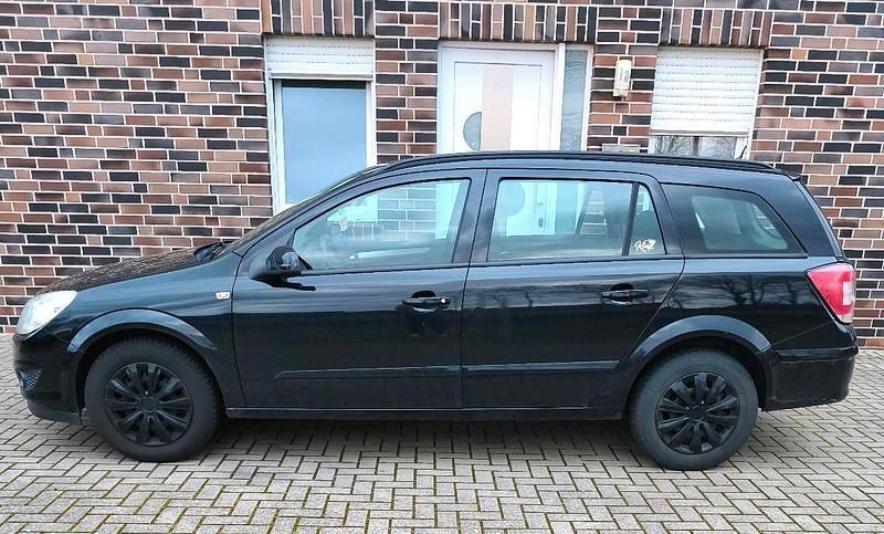 Gebraucht Opel Astra 110 PS (80 kW) 2007 Schwarz Kombi