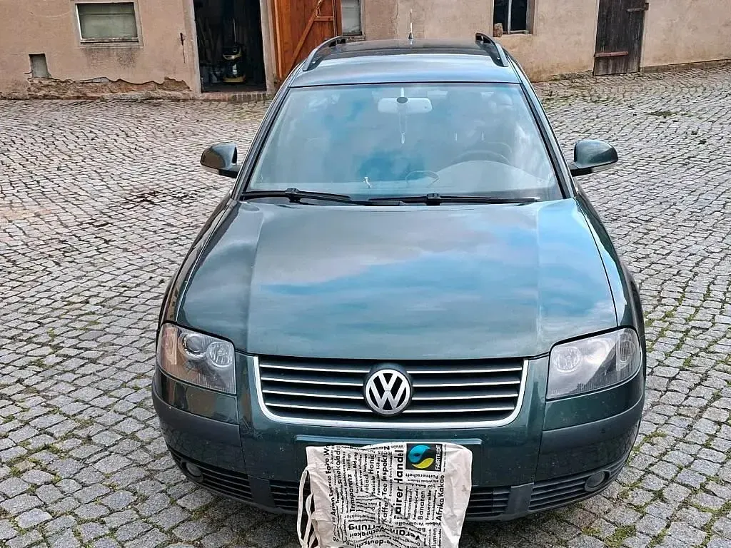 Gebraucht VW Passat 131 PS (96 kW) 2004 Grün Kombi