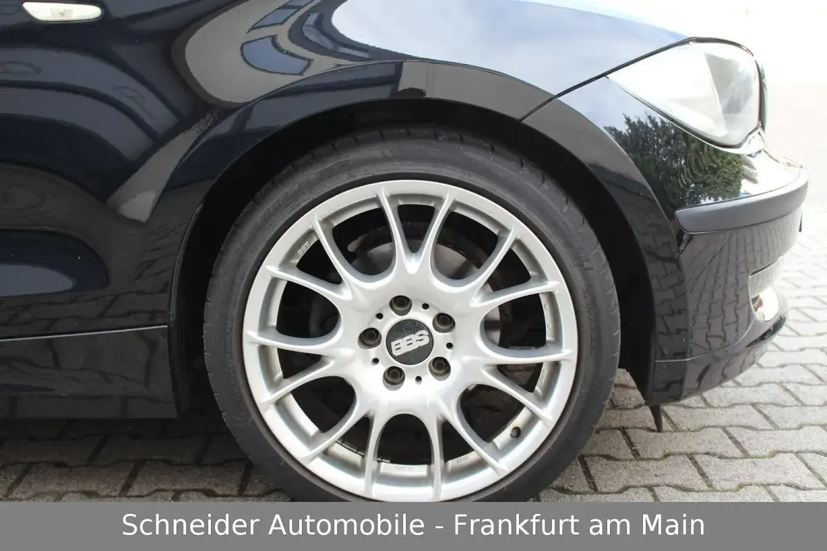 Gebraucht BMW 116 Advantage 122 PS (89 kW) 2009 Schwarz Kleinwagen