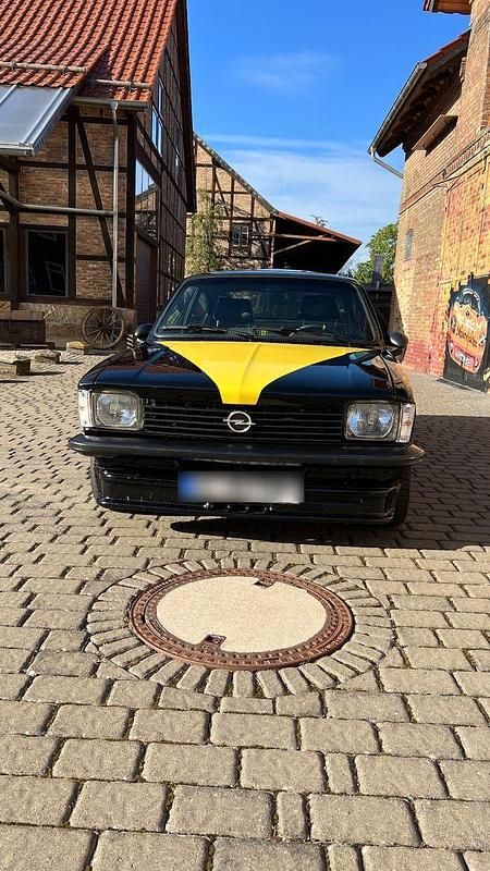 Schwarz Gebraucht 1978 Opel Kadett Coupé | 19.900 € - Bild 1/4