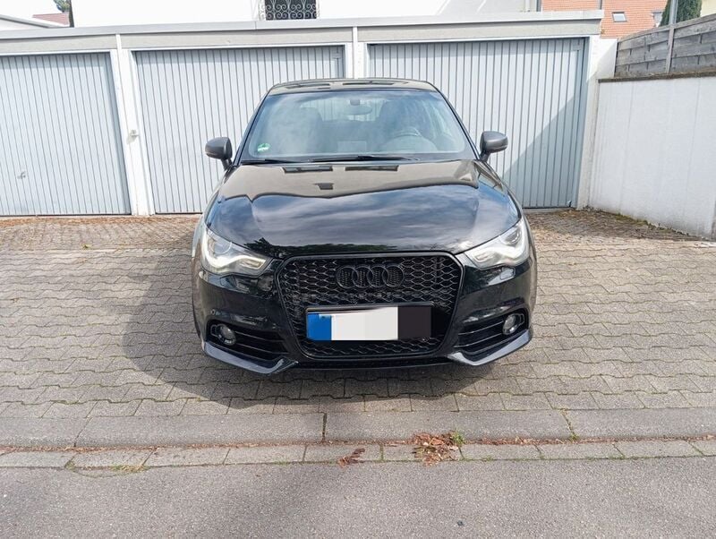 Schwarz Gebraucht 2010 Audi A1 S-Line Kleinwagen | 4.000 € (Guter Preis) - Bild 1/4