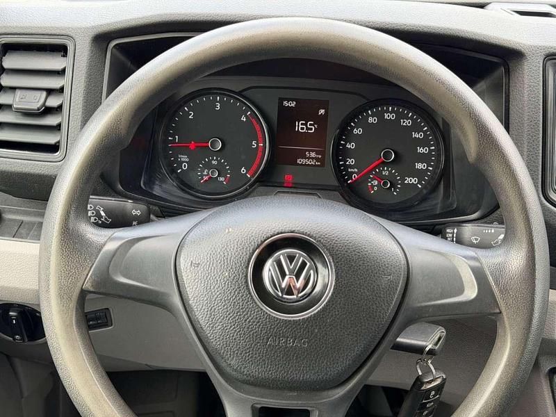 Second-hand VW Crafter 140 CP (102 kW) 2017 Alb Van