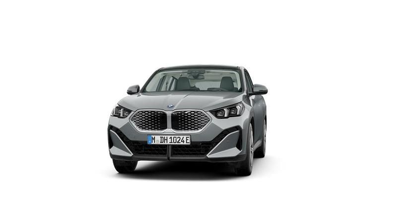Neu BMW iX2 Shadowline 150 kW (204 PS) 2025 SUV