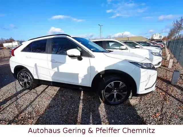 Gebraucht Mitsubishi Eclipse Cross Diamant Edition 163 PS (119 kW) 2020 Weiß SUV