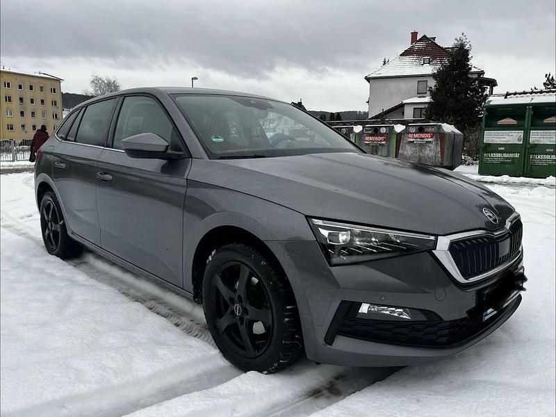 Gebraucht Skoda Scala Style 110 PS (80 kW) 2022 Grau Kleinwagen