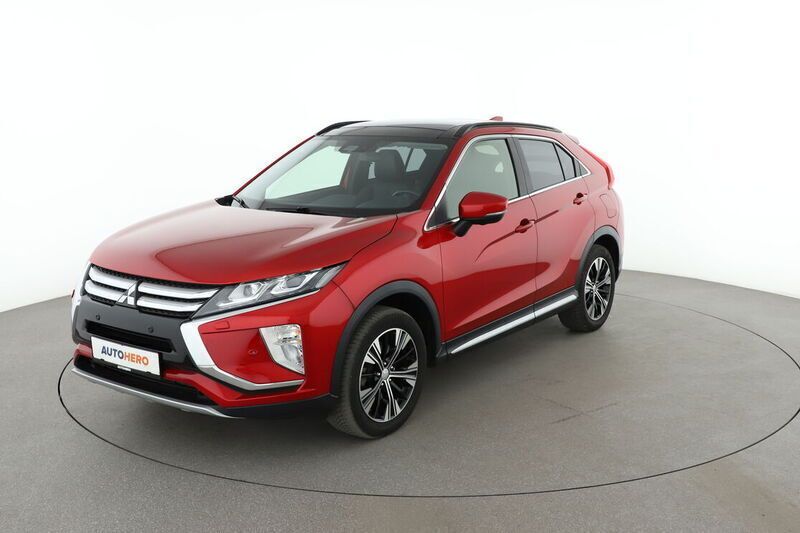 Rot Gebraucht 2018 Mitsubishi Eclipse Cross Top SUV | 16.800 € (Teuer) - Bild 1/4