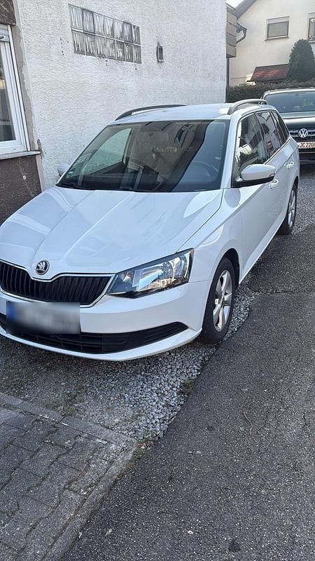 Gebraucht Skoda Fabia 110 PS (80 kW) 2016 Weiß Kombi