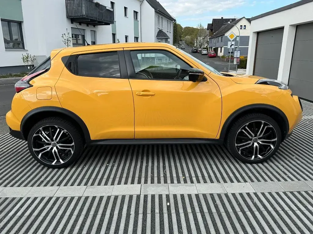 Second-hand Nissan Juke 360º 116 CP (85 kW) 2015 Galben SUV