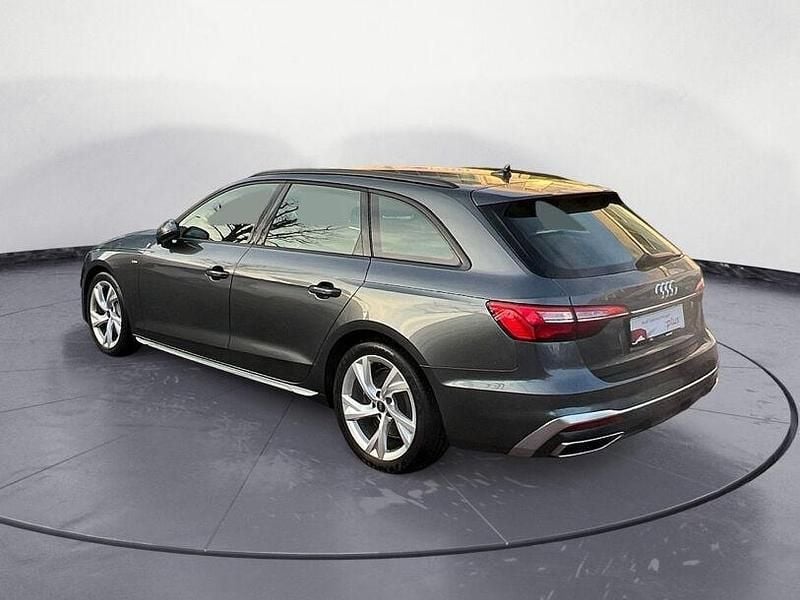 Gebraucht Audi A4 S-Line 204 PS (150 kW) 2023 Grau Kombi