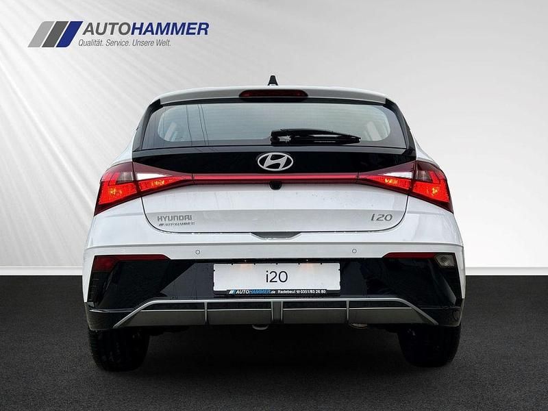 Gebraucht Hyundai i20 Trend 101 PS (74 kW) 2025 Weiß Kleinwagen