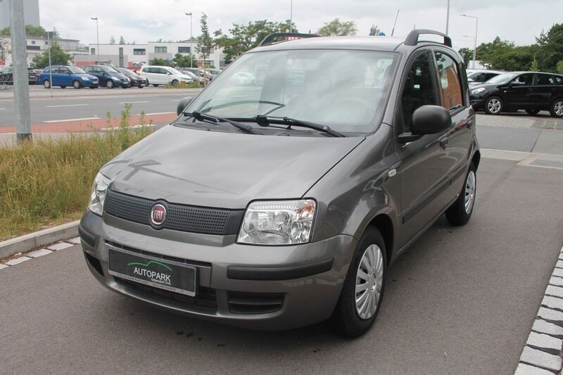 Silber Gebraucht 2013 Fiat Panda Classica Kleinwagen | 3.500 € (Superpreis) - Bild 1/4